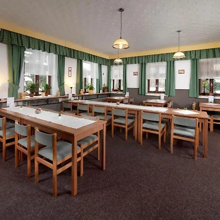 Maredis Rero 酒店 3*