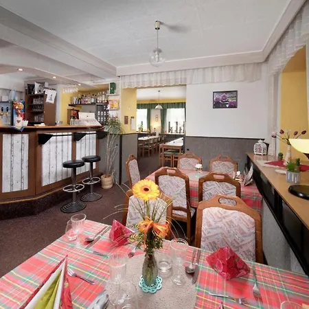 Maredis Rero Kořenov