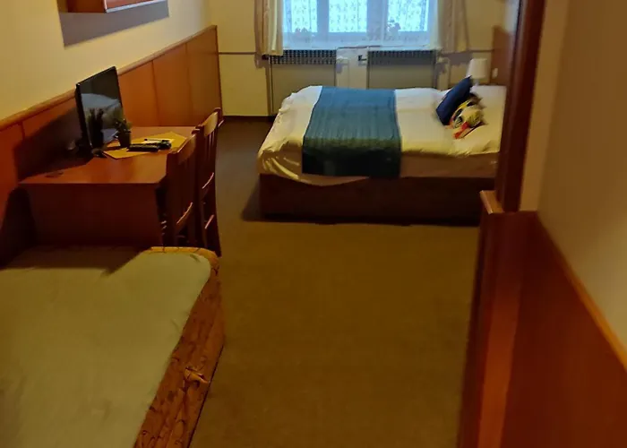 Maredis Rero Hotell